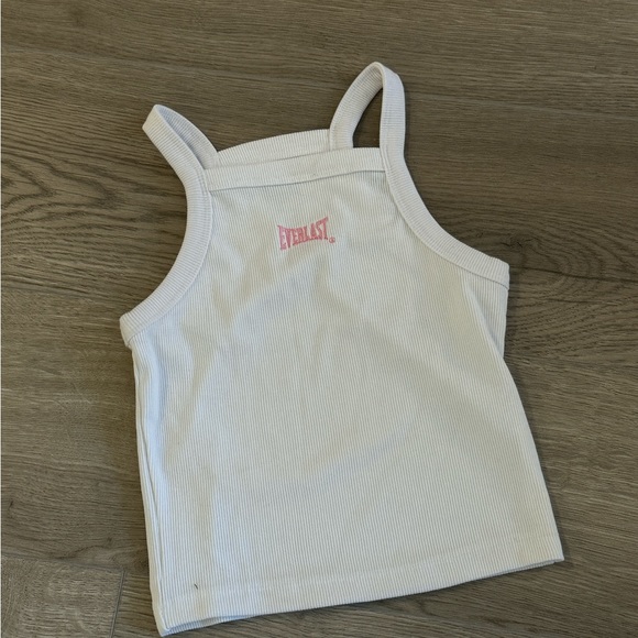 Everlast Pink Crop Tank - Picture 3 of 5
